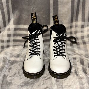 Dr. Martens Girls Boots